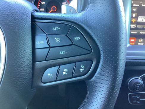 Used 2023 Dodge Charger R/T w/ Blacktop Package image 19