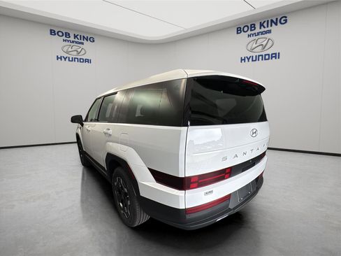 New 2026 Hyundai Santa Fe SE FWD image 3