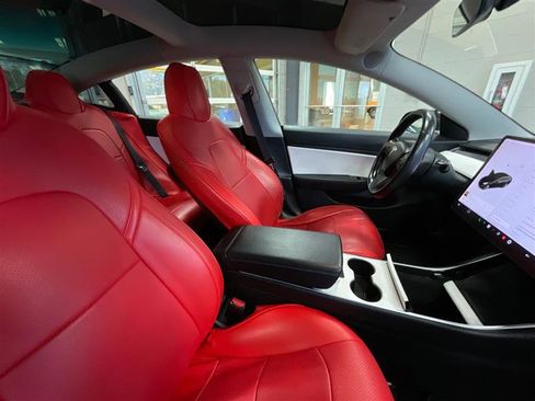 Used 2018 Tesla Model 3 Long Range image 25