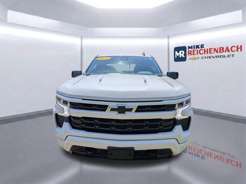 Used 2023 Chevrolet Silverado 1500 RST AWD/4WD image 9