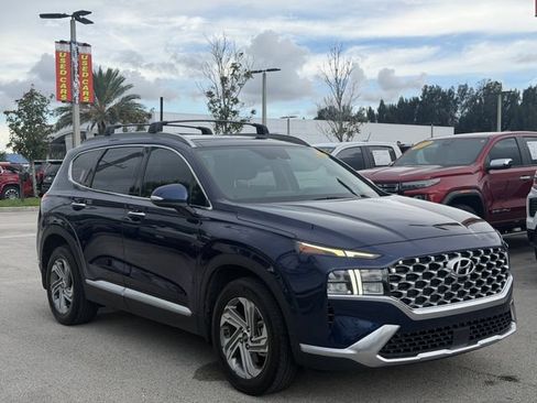 Used 2022 Hyundai Santa Fe SEL w/ Convenience + Premium Package FWD image 2