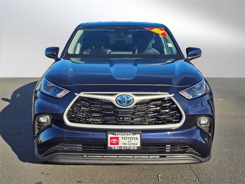 Used 2022 Toyota Highlander LE image 71
