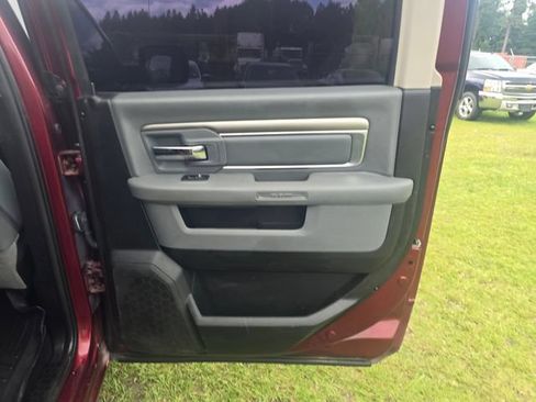 Used 2019 RAM 1500 Big Horn AWD/4WD image 39