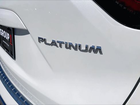 Used 2023 Nissan Murano Platinum image 9