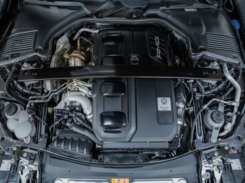 Used 2023 Mercedes-Benz C 43 AMG 4MATIC Sedan image 21
