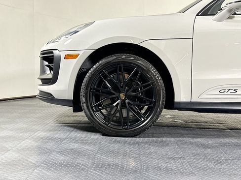 Certified 2024 Porsche Macan GTS AWD/4WD image 31