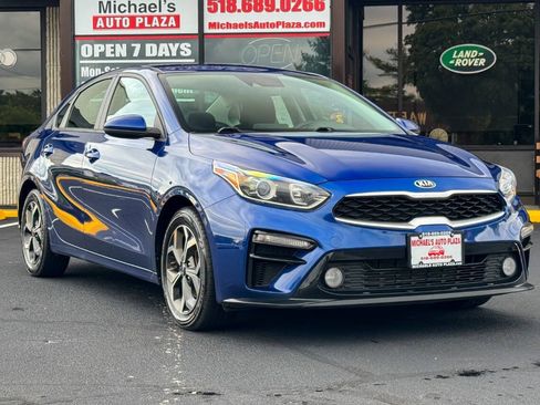 Used 2020 Kia Forte LXS FWD image 1