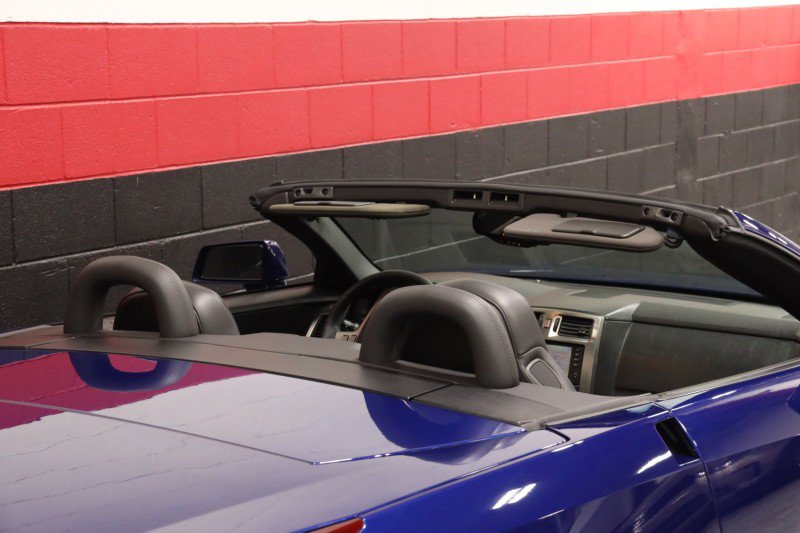 Used 2006 Cadillac XLR RWD image 10