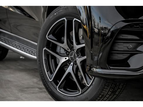 New 2026 Mercedes-Benz GLE 53 AMG 4MATIC Coupe image 3