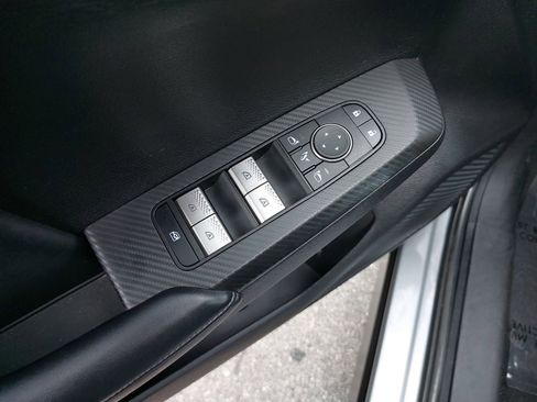 Used 2024 Mitsubishi Outlander SE AWD/4WD image 29