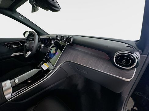 Certified 2026 Mercedes-Benz GLC 300 GLC 300 image 39