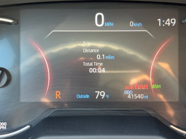 Used 2025 Toyota RAV4 XLE FWD image 25