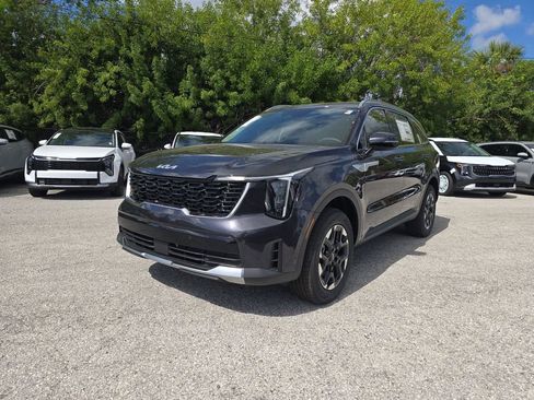 New 2026 Kia Sorento S AWD/4WD image 4