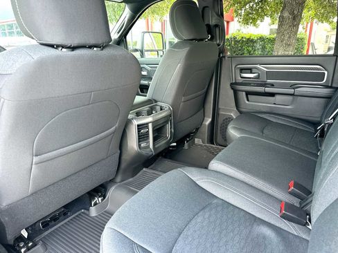 New 2026 RAM 3500 Lone Star AWD/4WD image 24