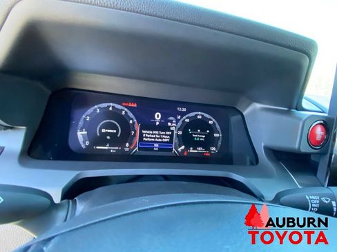 New 2026 Toyota Tacoma TRD Off-Road w/ TRD Off Road Upgrade Package AWD/4WD image 32