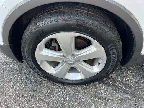 Used 2016 Buick Encore FWD image 58