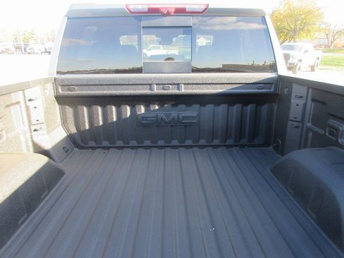 New 2026 GMC Sierra 1500 AT4 image 7