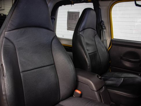 Used 2002 Jeep Wrangler Sport image 20