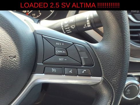 Used 2024 Nissan Altima 2.5 SV FWD image 18