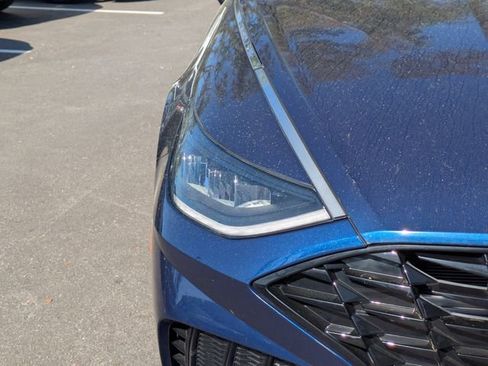 Used 2020 Hyundai Sonata SEL w/ Premium + Sunroof Package FWD image 10