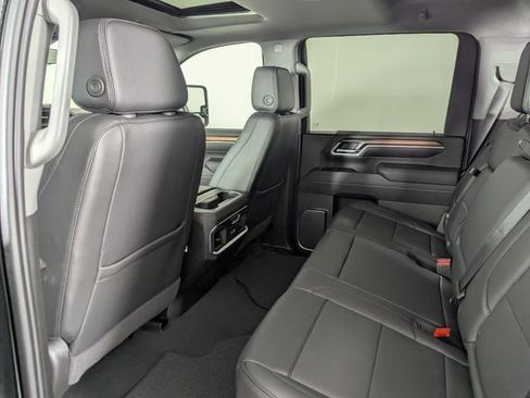 Used 2025 GMC Sierra 2500 Denali w/ Technology Package AWD/4WD image 24