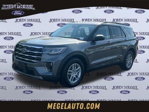 New 2026 Ford Explorer Active RWD image 1