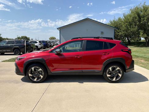 Used 2024 Subaru Crosstrek 2.5i Limited w/ Crosstrek Mirror Package AWD/4WD image 3