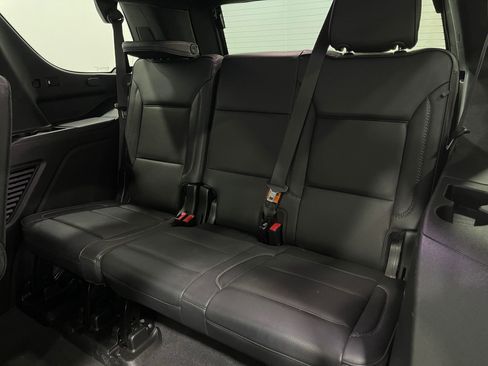 Used 2021 GMC Yukon Denali w/ Advanced Technology Package image 31