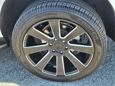 Used 2021 Chevrolet Tahoe LT image 7