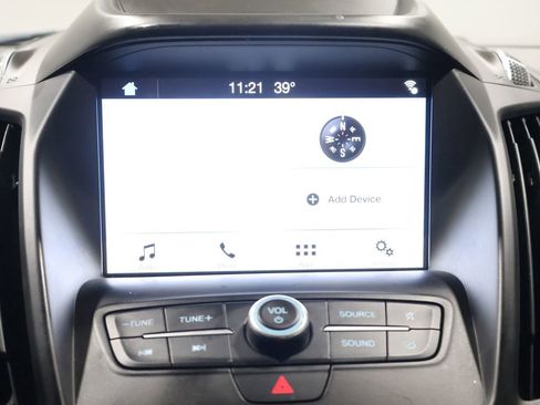 Used 2019 Ford Escape SE image 24