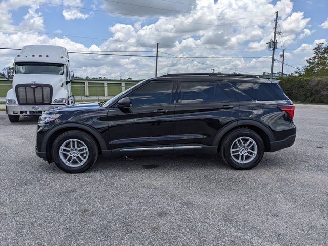 Used 2025 Ford Explorer Active RWD image 7