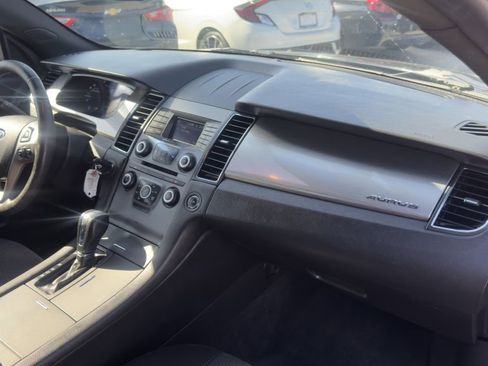 Used 2017 Ford Taurus SEL image 25