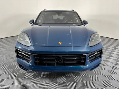 Certified 2026 Porsche Cayenne E-Hybrid AWD/4WD image 8