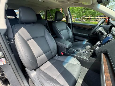 Used 2019 Subaru Outback 2.5i Limited image 32