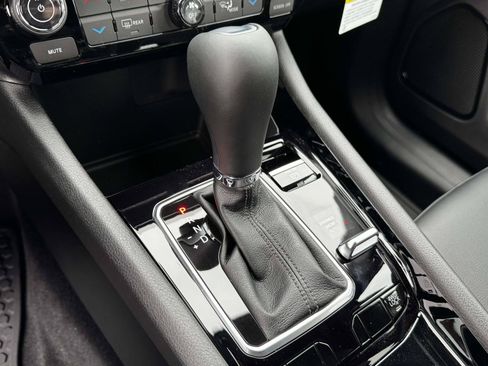 New 2026 Jeep Compass Latitude AWD/4WD image 6