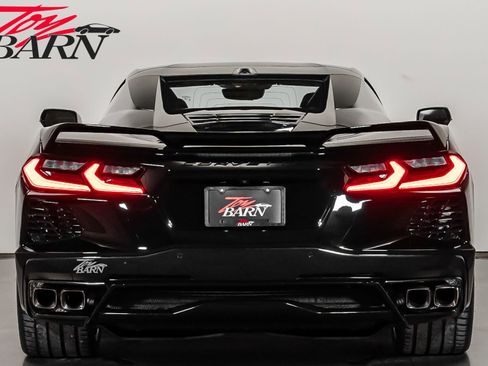 Used 2024 Chevrolet Corvette Stingray w/ Z51 Performance Package image 12