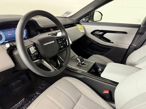 Used 2026 Land Rover Range Rover Evoque S image 15