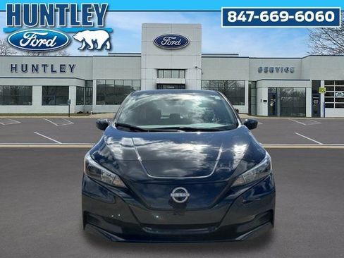 Used 2024 Nissan Leaf S image 3