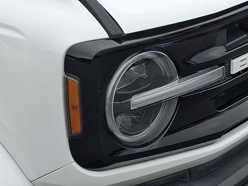 Used 2023 Ford Bronco Outer Banks AWD/4WD image 29