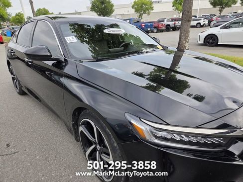 Used 2022 Honda Accord Sport image 3