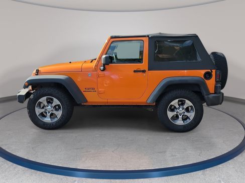 Used 2013 Jeep Wrangler Sport AWD/4WD image 3