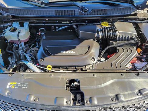 Used 2019 Chrysler Pacifica Touring-L w/ Advanced Safetytec Group image 33