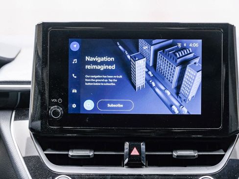 Used 2024 Toyota Corolla SE image 15