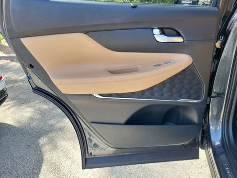 Certified 2023 Hyundai Santa Fe Calligraphy image 10