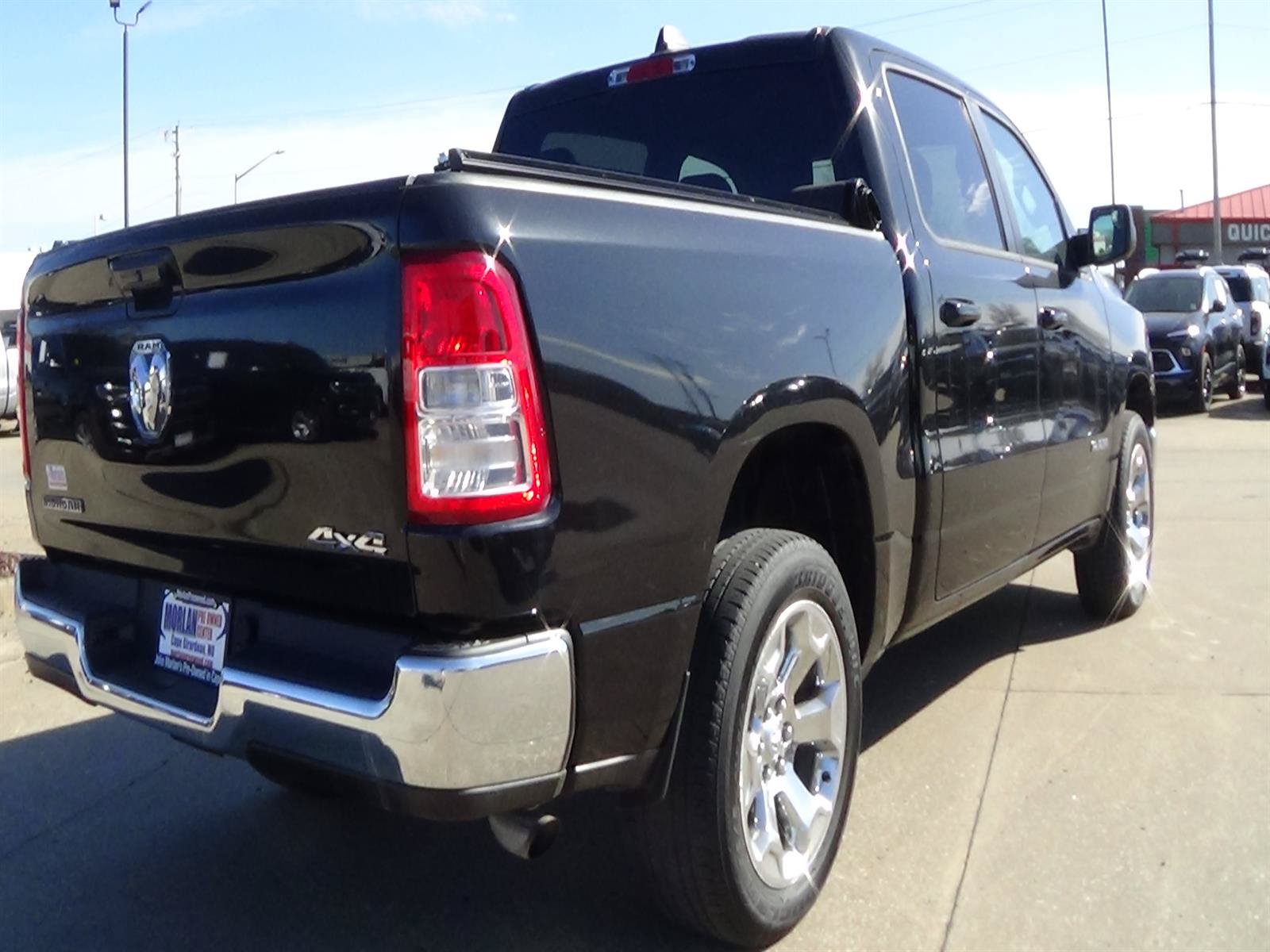Used 2022 RAM 1500 Big Horn AWD/4WD image 6