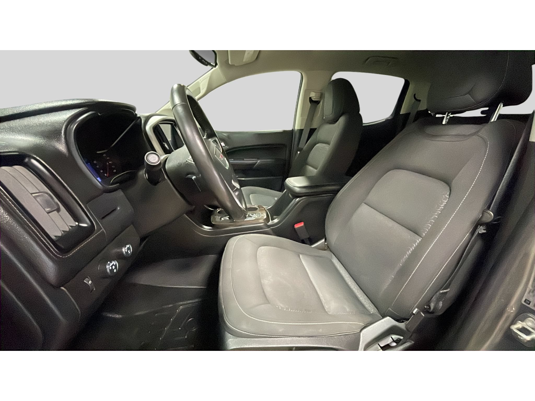 Used 2020 GMC Canyon SLE w/ Elevation Edition AWD/4WD image 11