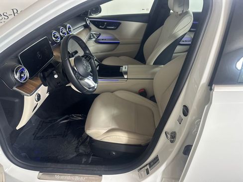 Certified 2024 Mercedes-Benz C 300 Sedan image 9