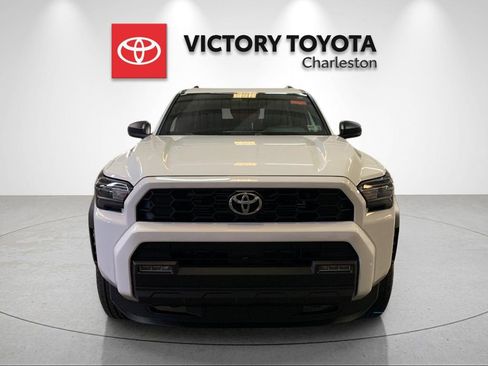 New 2026 Toyota 4Runner TRD Off-Road AWD/4WD image 8