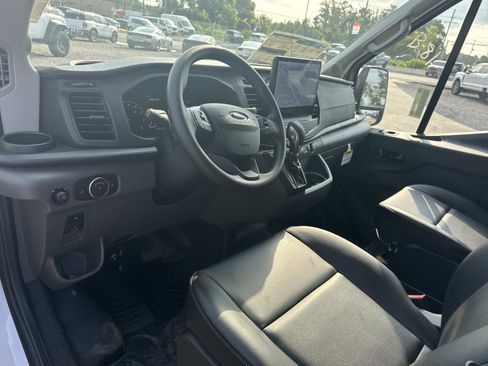 New 2025 Ford Transit 250 148 Medium Roof w/ Load Area Protection Package image 9