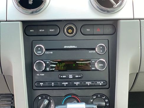 Used 2008 Ford Mustang GT Premium RWD image 24